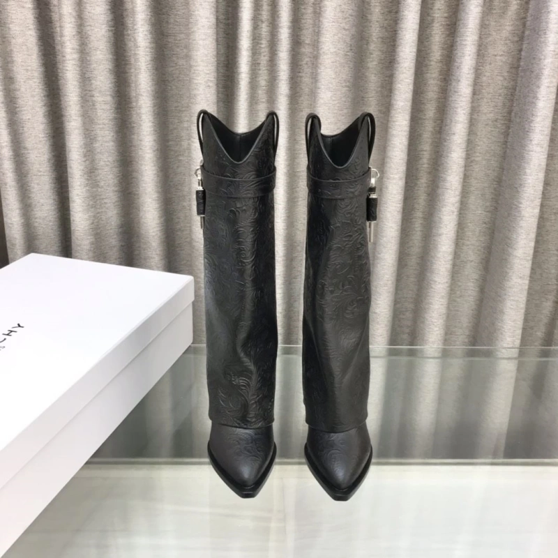 Gxvxnchy Boots AllSeason 153315