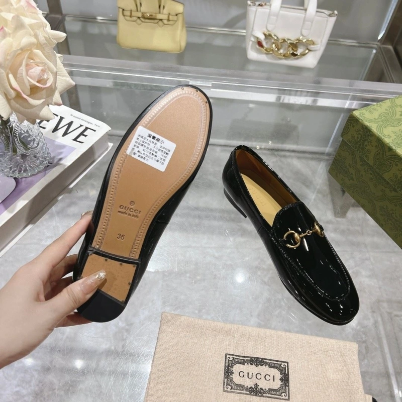 Elegant Gxccx Leather Shoes 158891