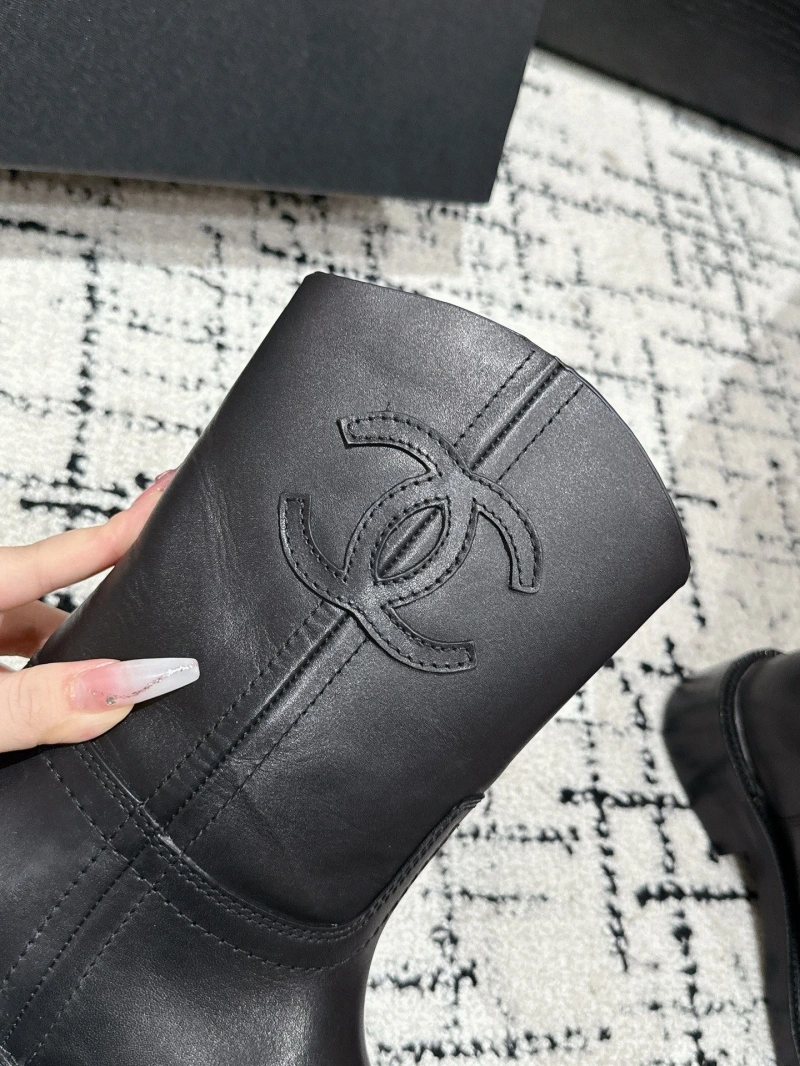 Durable Chxnxl Boots 125395