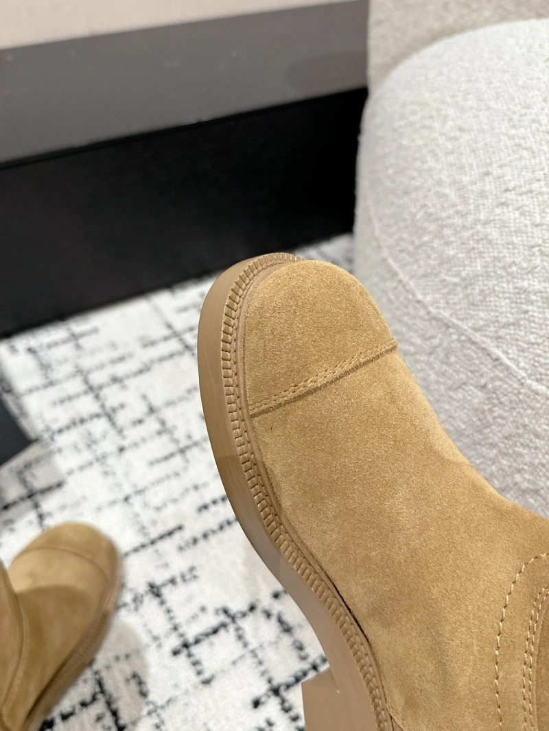Lightweight Chxnxl Boots 125399