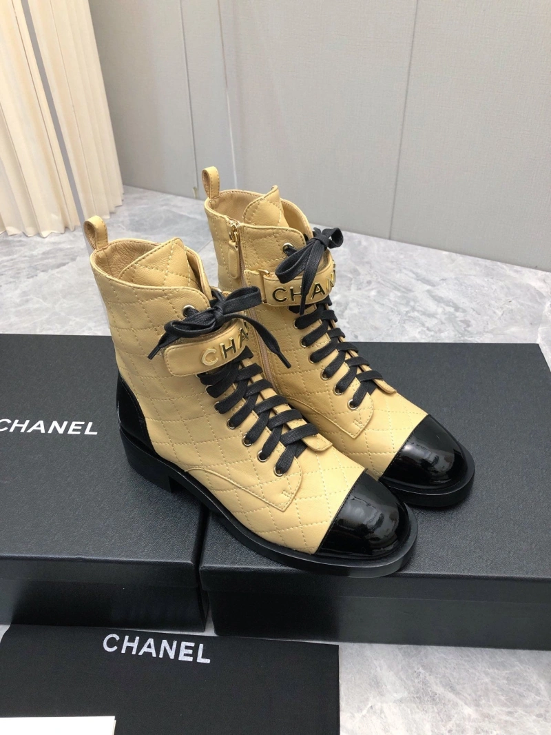 Classic Chxnxl Boots 125391