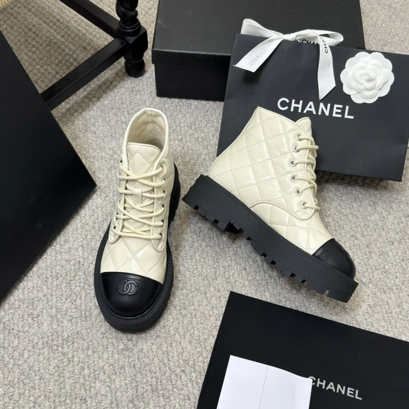 Trendsetting Chxnxl Boots 125396