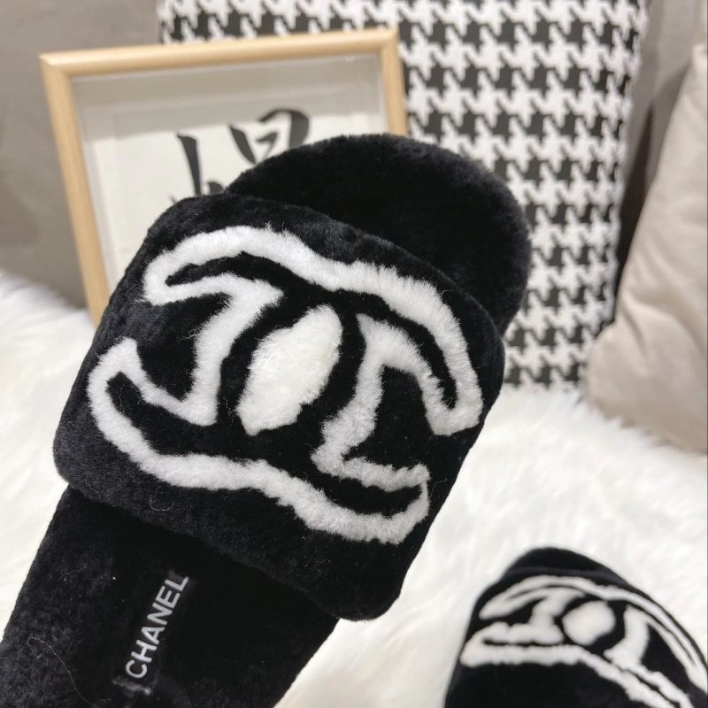 Chxnxl Slippers UrbanStyle 124201