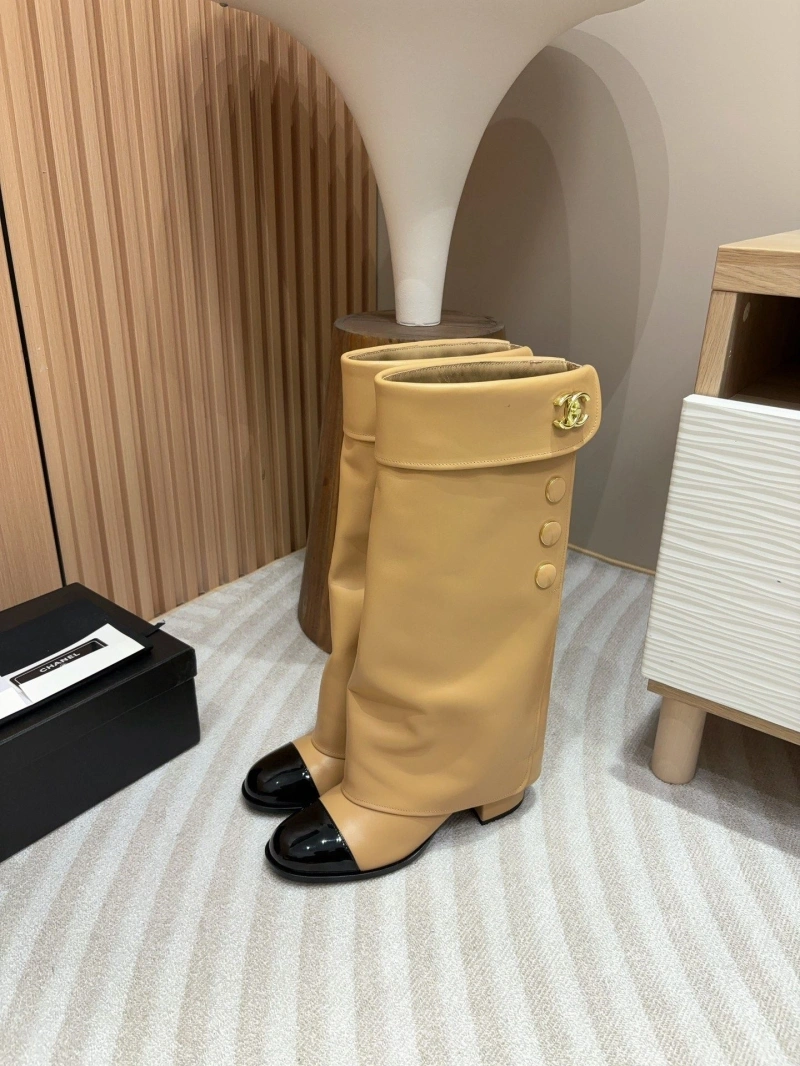 Elegant Chxnxl Boots 125385