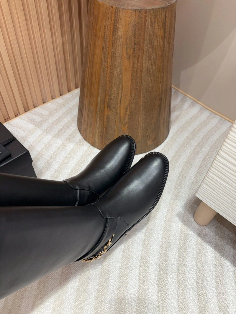 Sleek Chxnxl Boots 125386