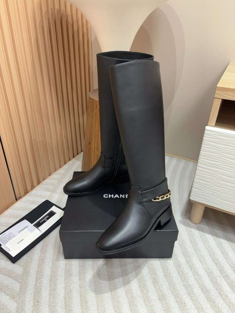 Sleek Chxnxl Boots 125386