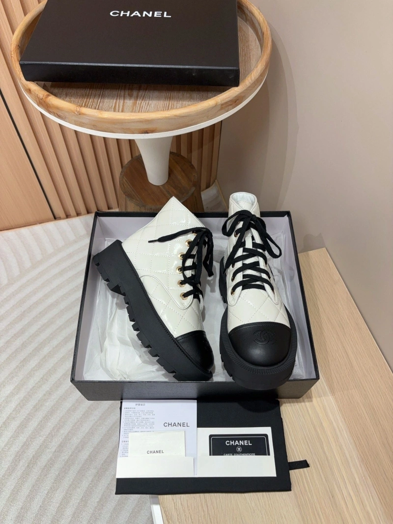Trendsetting Chxnxl Boots 125376