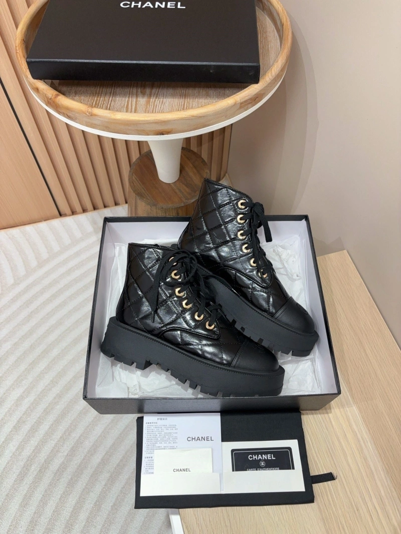 Durable Chxnxl Boots 125375