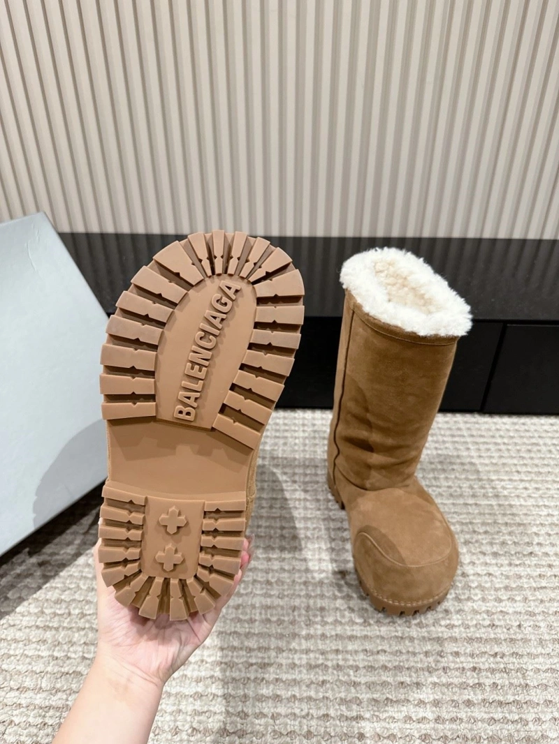 Sleek Bxlxnciaga Boots 109595