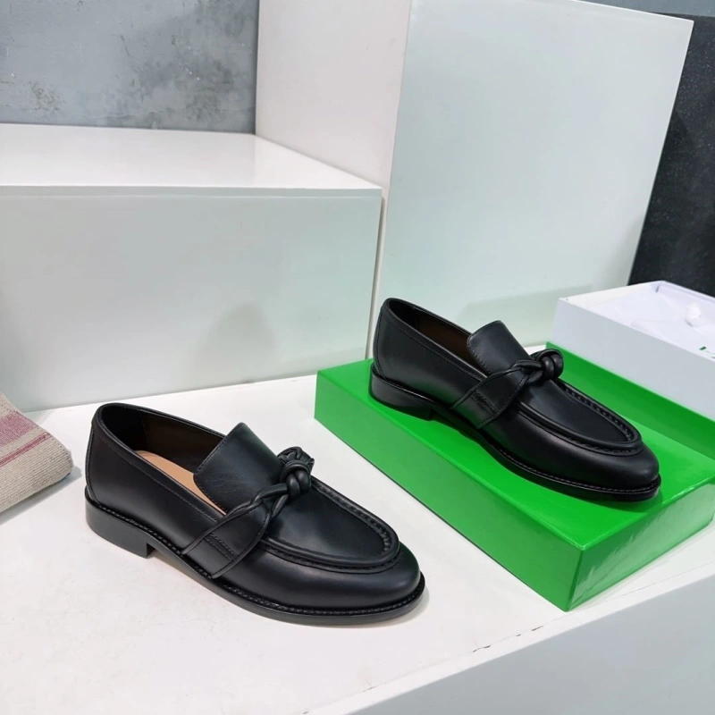 Stylish Bxttxga Vxnxta Leather Shoes 112972