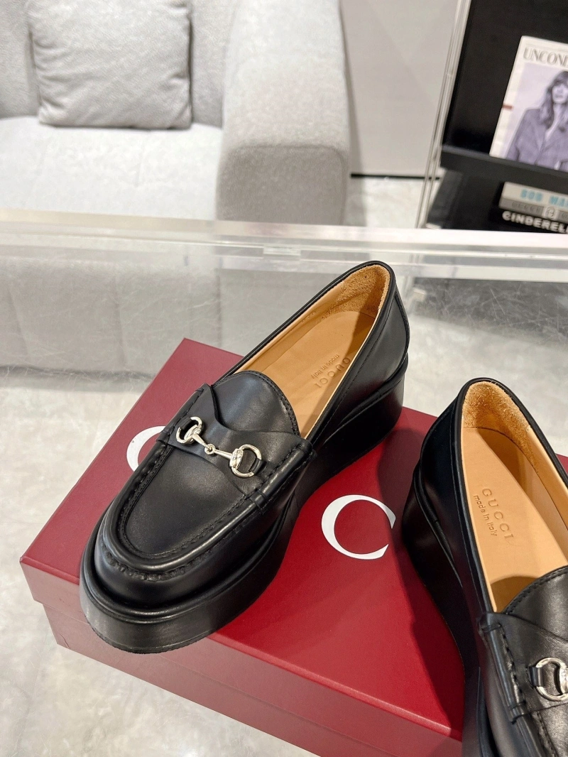 Sleek Gxccx Leather Shoes 158882
