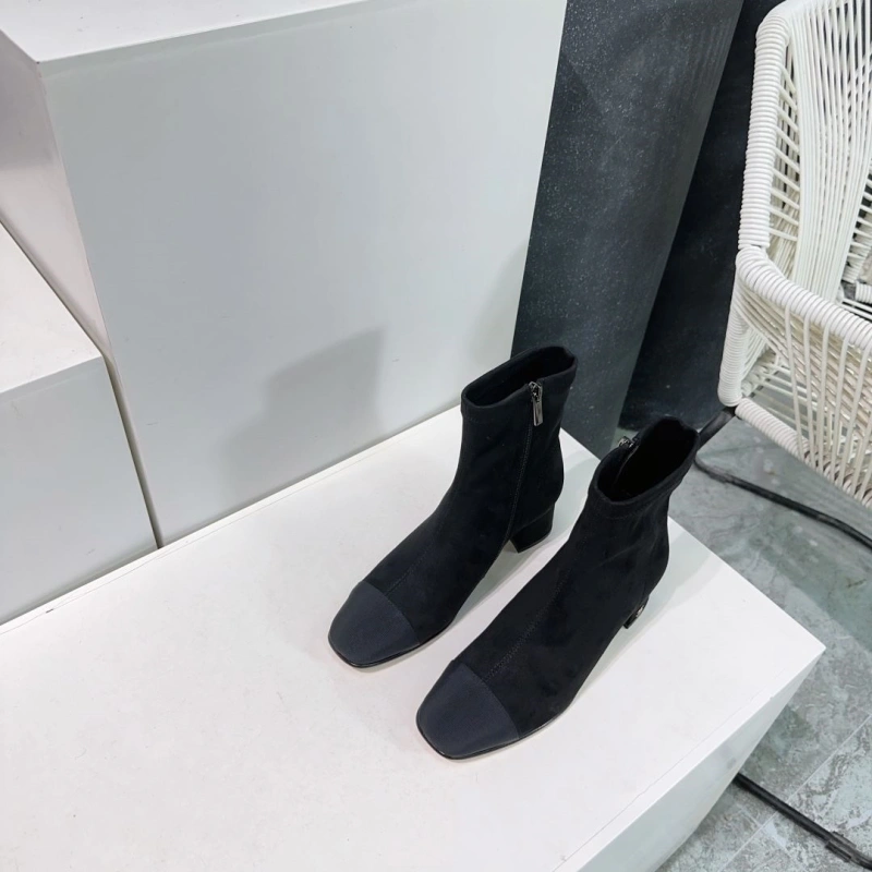 Practical Chxnxl Boots 125348