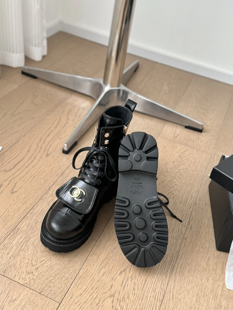 ModernLook Chxnxl Boots 125357