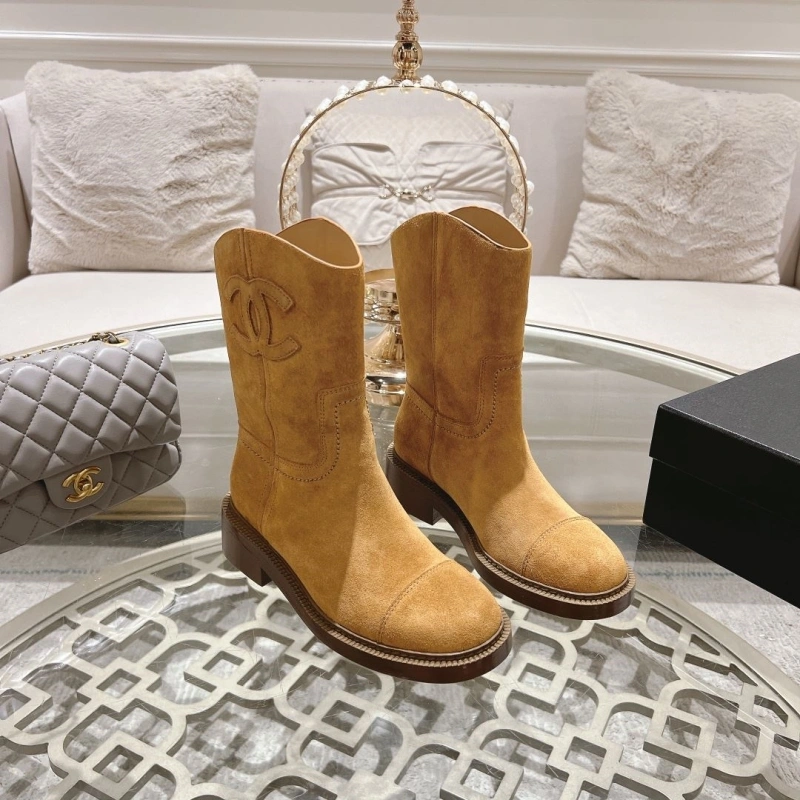Vibrant Chxnxl Boots 125354