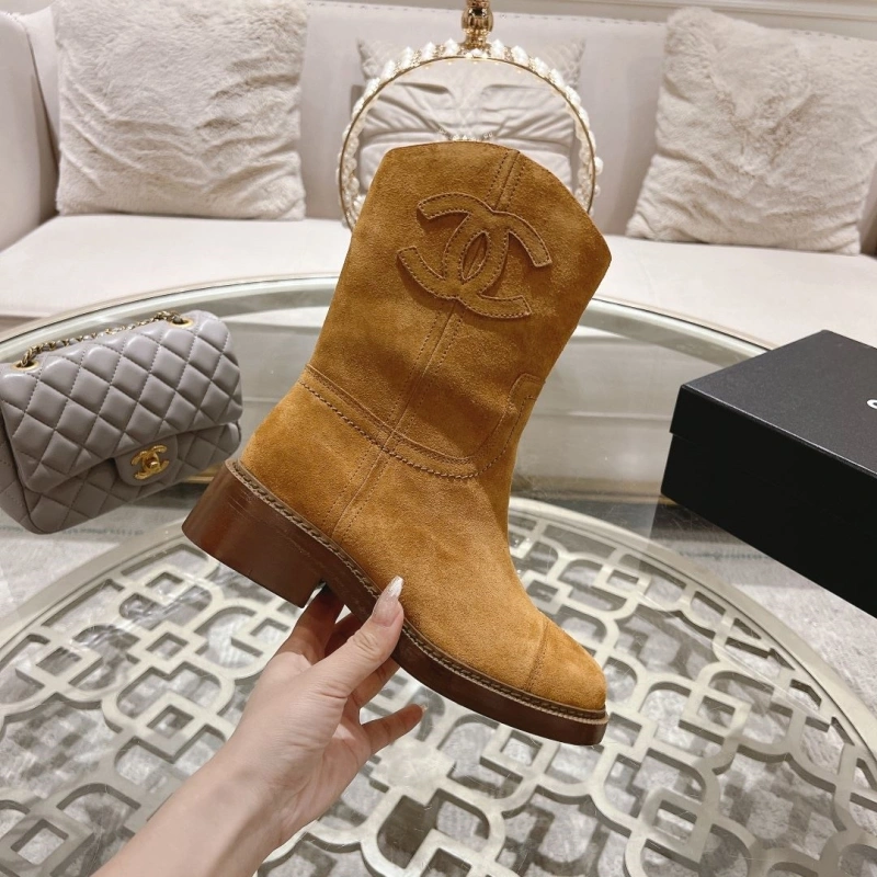 Vibrant Chxnxl Boots 125354
