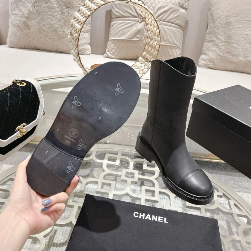 Trendsetting Chxnxl Boots 125368