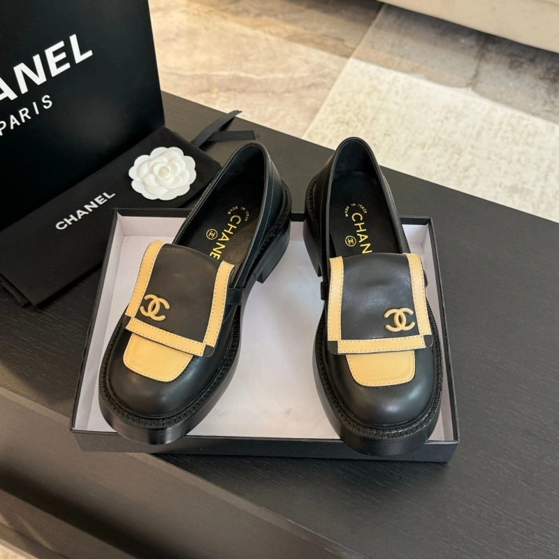 Modern Chxnxl Leather Shoes 124520