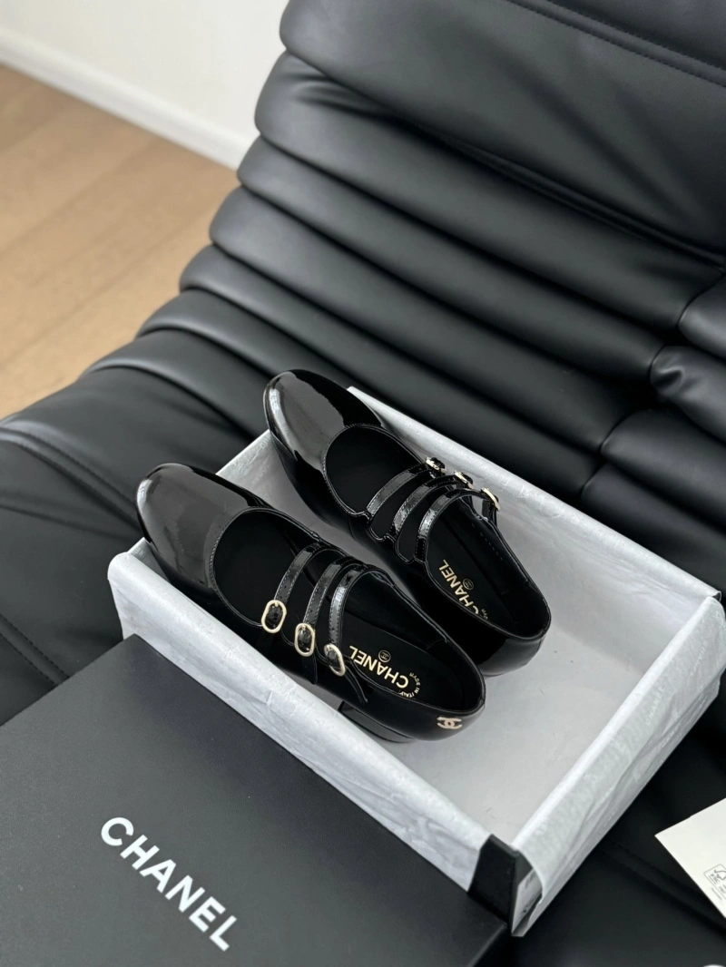 DailyWear Chxnxl Flat Shoes 124756
