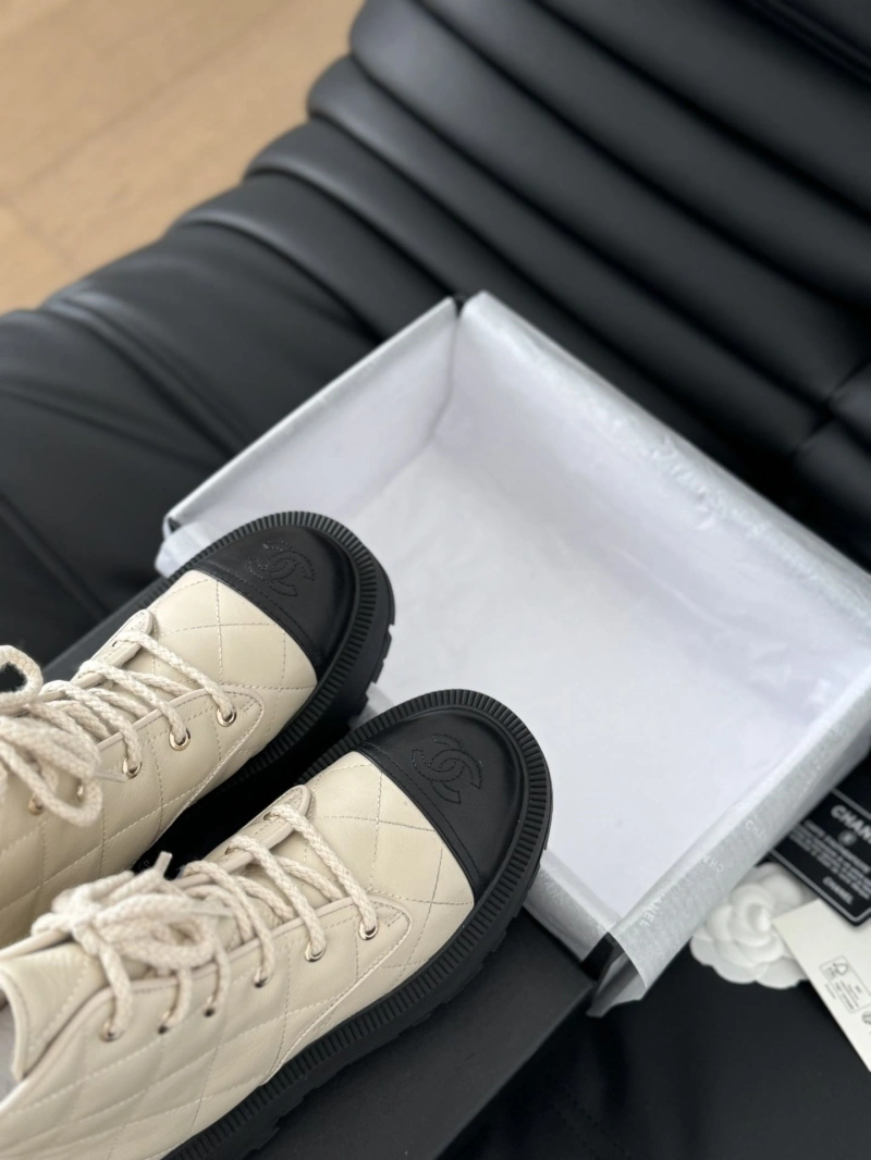 Bold Chxnxl Boots 125356