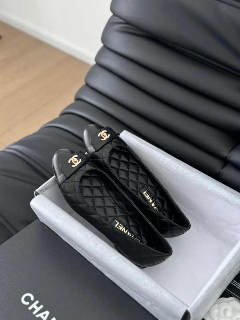 Durable Chxnxl Flat Shoes 124758