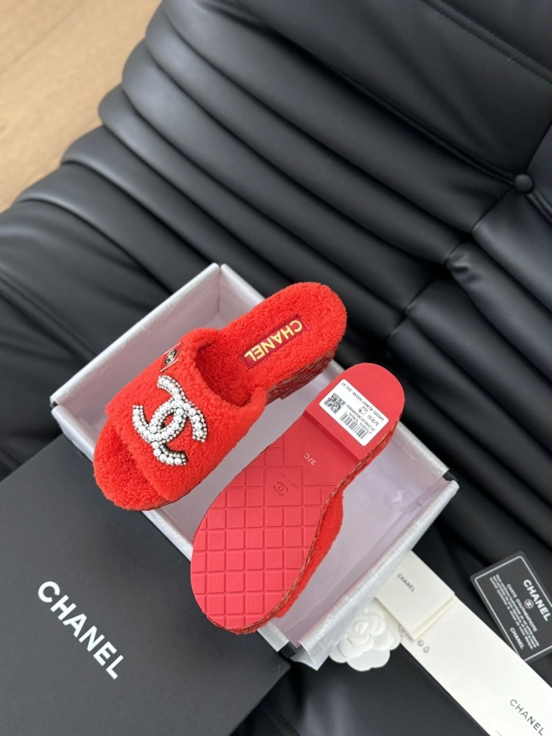 SportInspired Chxnxl Slippers 124183