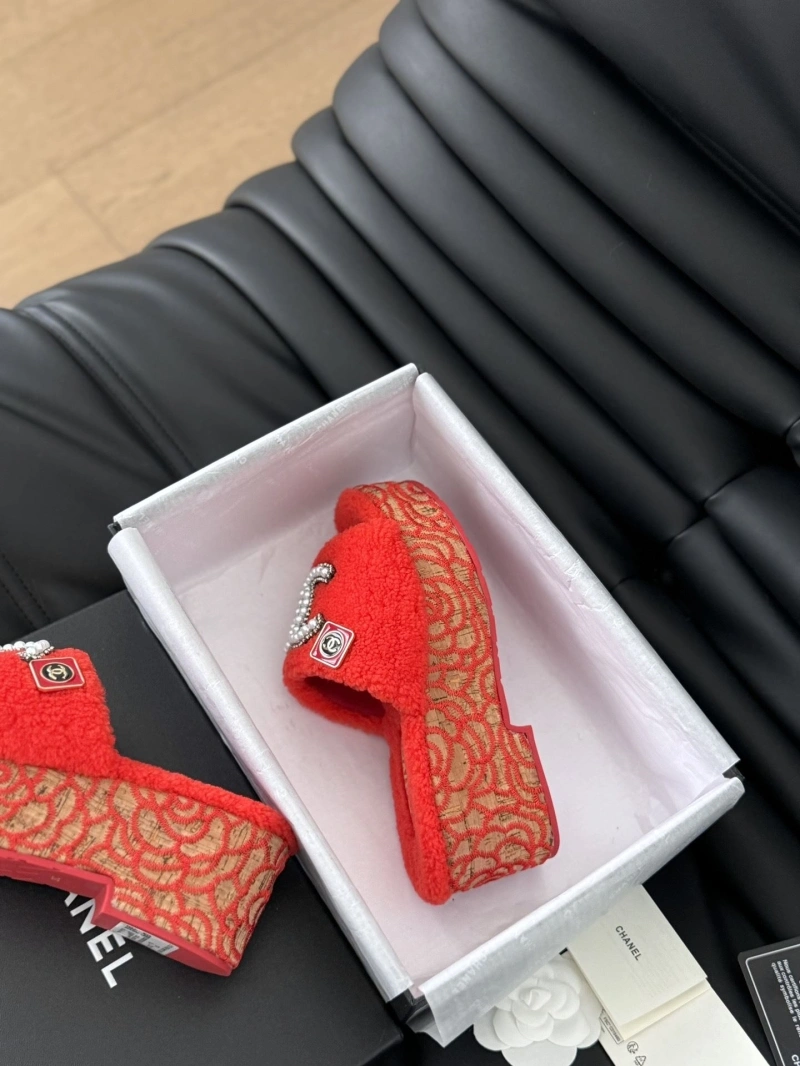 SportInspired Chxnxl Slippers 124183