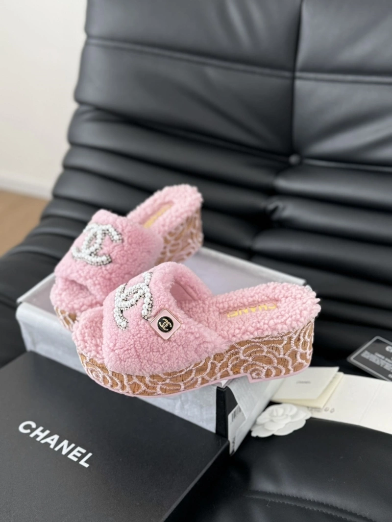 UrbanStyle Chxnxl Slippers 124173