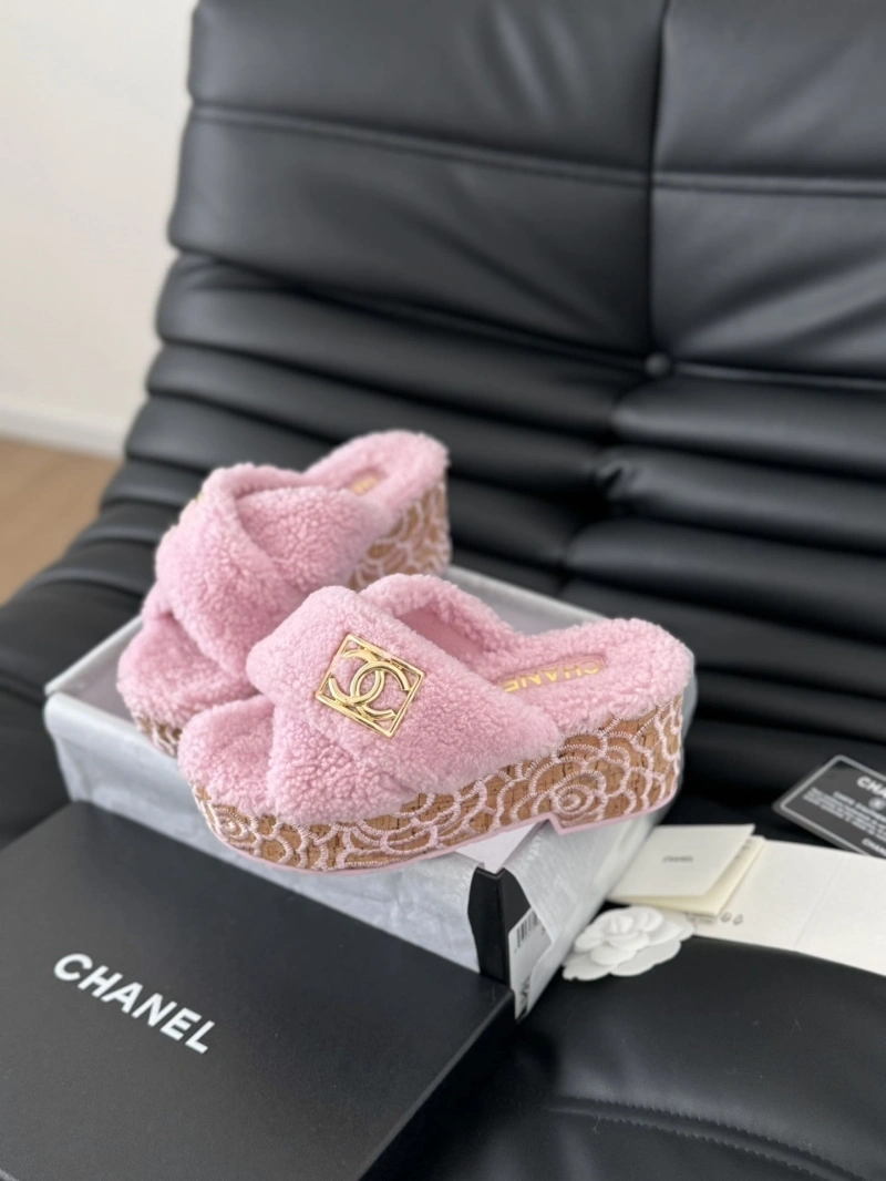 Chxnxl Slippers Compact 124172