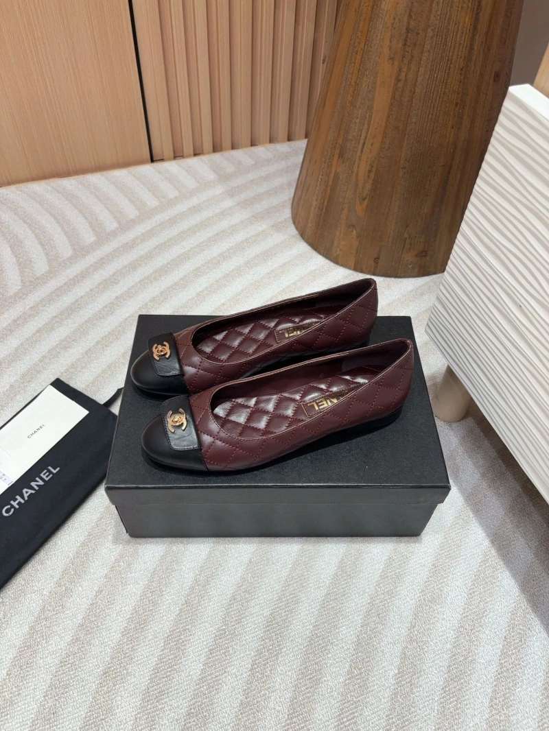 Refined Chxnxl Flat Shoes 124762