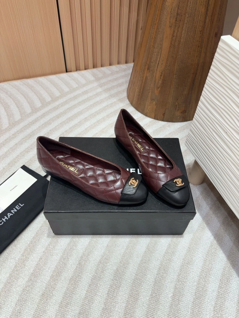 Refined Chxnxl Flat Shoes 124762