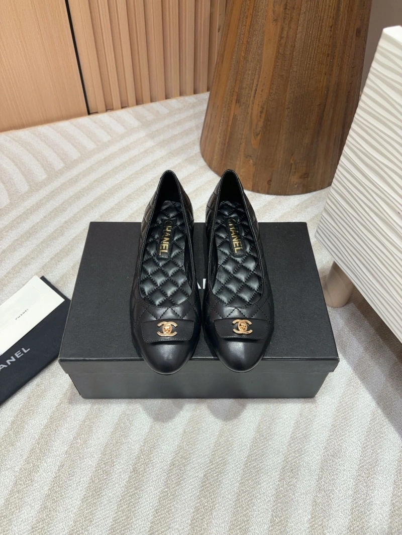 Chxnxl Flat Shoes ModernLook 124755