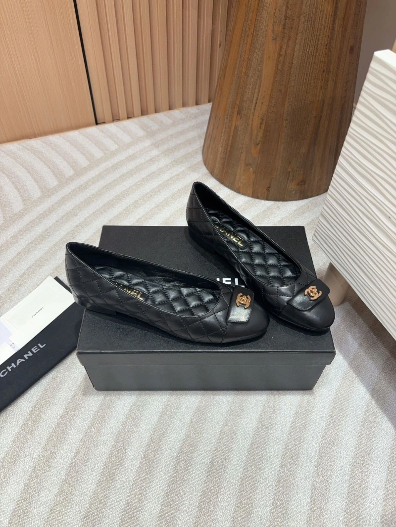 Chxnxl Flat Shoes ModernLook 124755