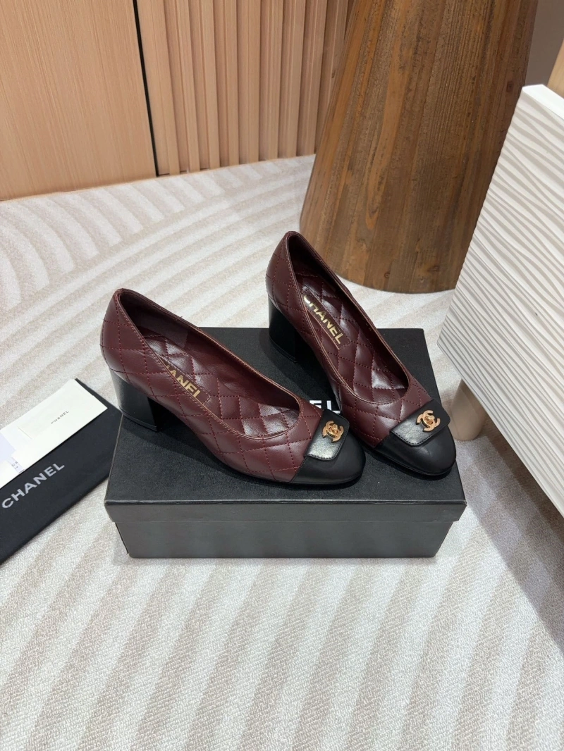 Stylish Chxnxl Flat Shoes 124759