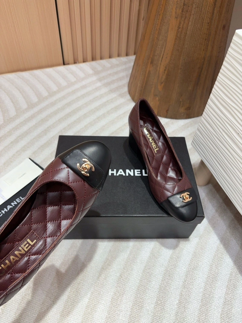 Stylish Chxnxl Flat Shoes 124759