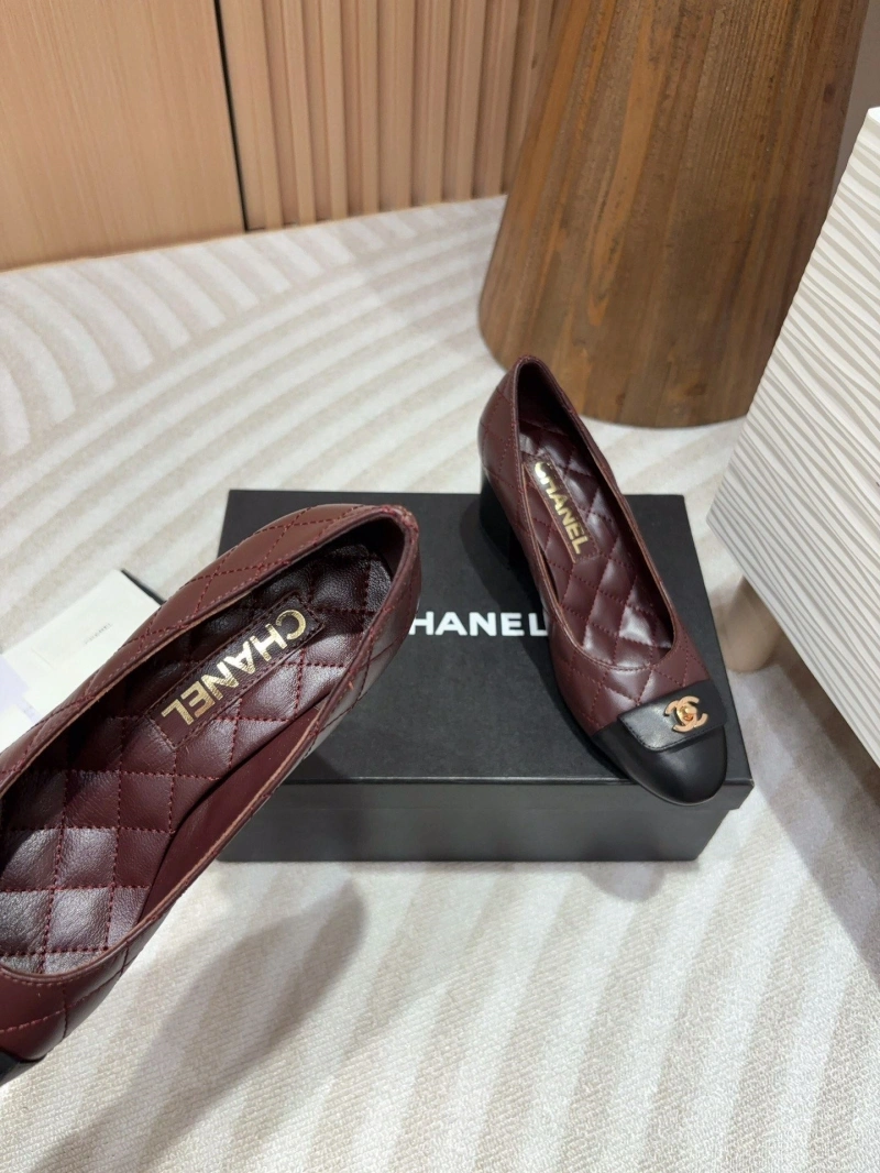 Stylish Chxnxl Flat Shoes 124759