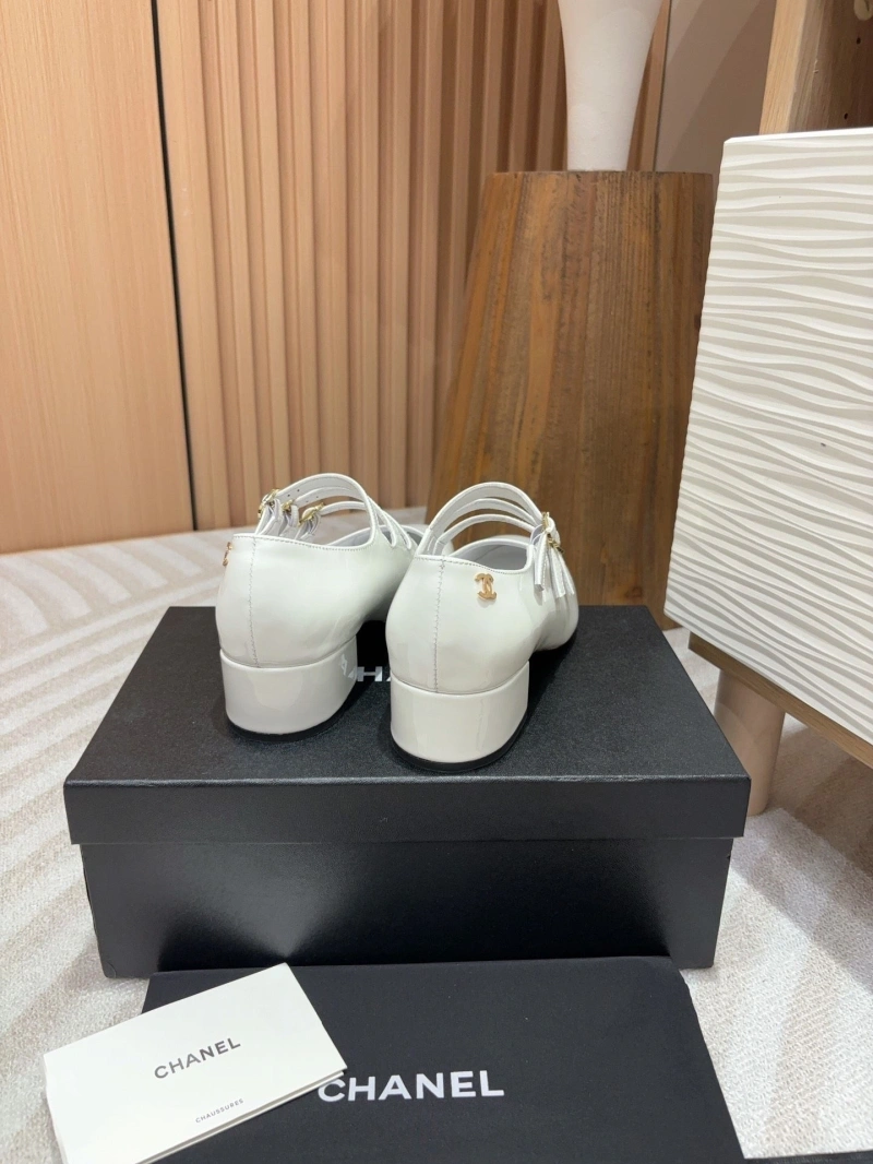 NewStyle Chxnxl Flat Shoes 124746