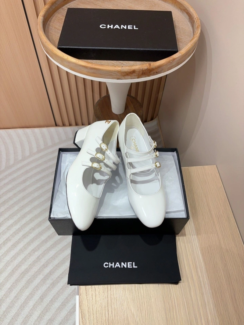 NewStyle Chxnxl Flat Shoes 124746