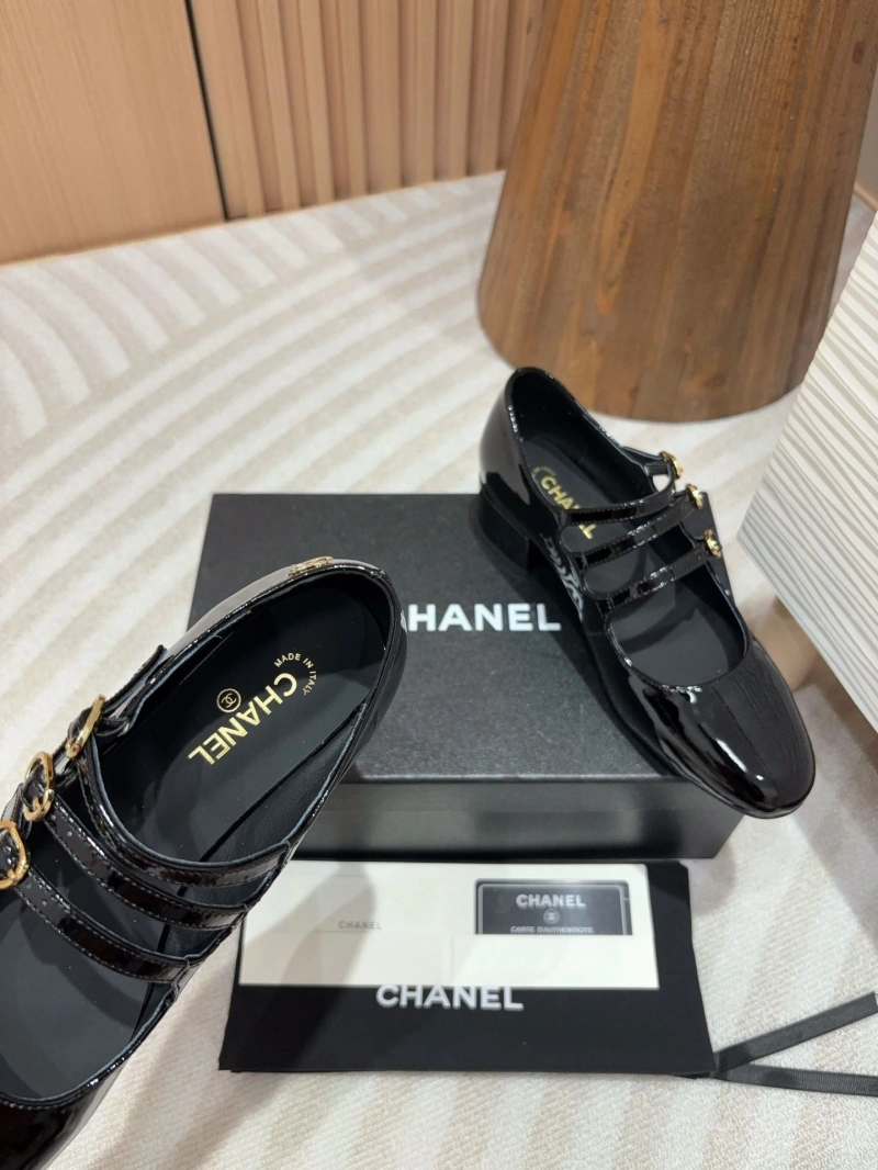 Fashionable Chxnxl Flat Shoes 124751