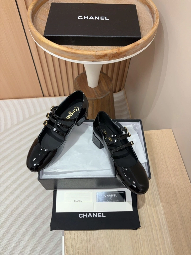 Fashionable Chxnxl Flat Shoes 124751