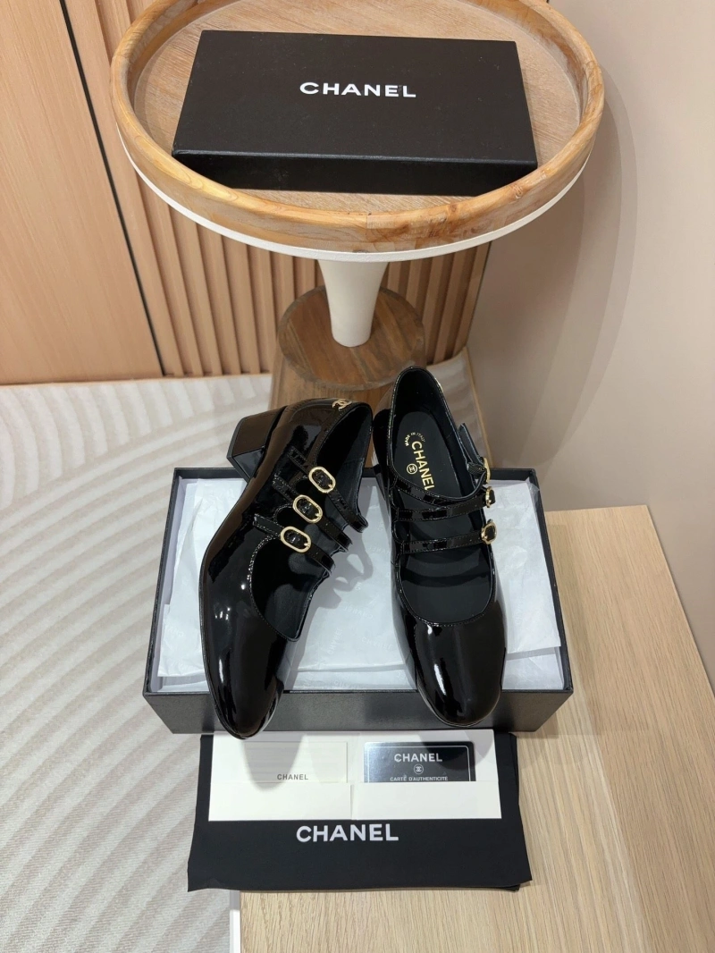 Fashionable Chxnxl Flat Shoes 124751