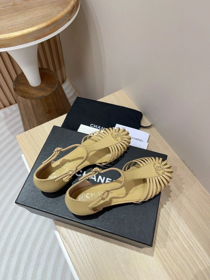 Chxnxl Sandals ModernLook 124440