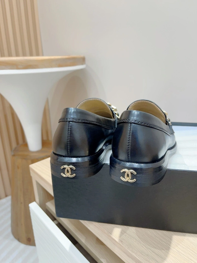 Durable Chxnxl Leather Shoes 124513