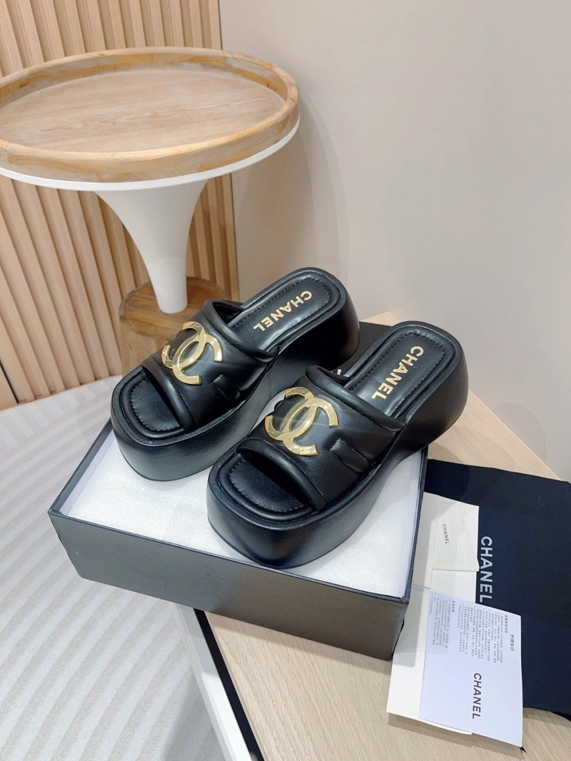Functional Chxnxl Slippers 124174