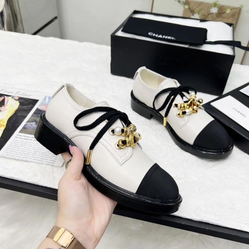 Cozy Chxnxl Leather Shoes 124510