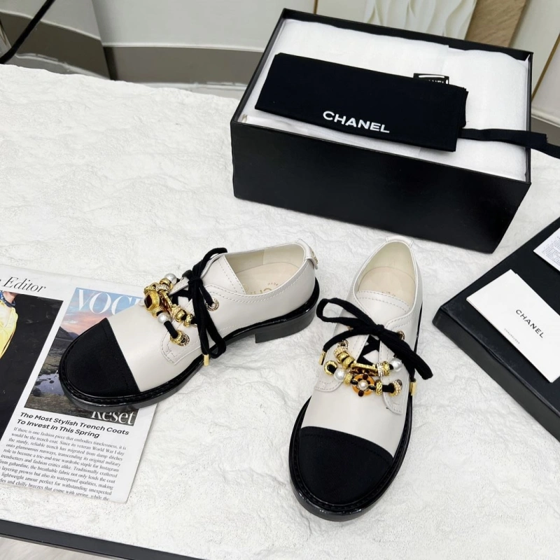 Cozy Chxnxl Leather Shoes 124510