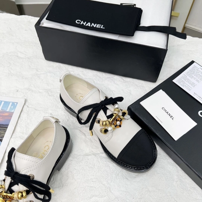 Cozy Chxnxl Leather Shoes 124510