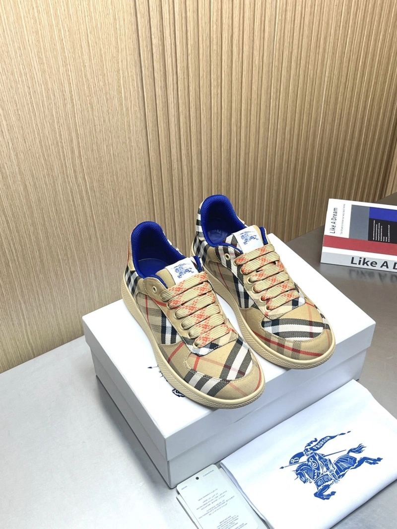 DailyWear Bxrbxrry Sneakers 115050