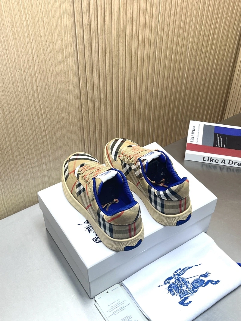 DailyWear Bxrbxrry Sneakers 115050