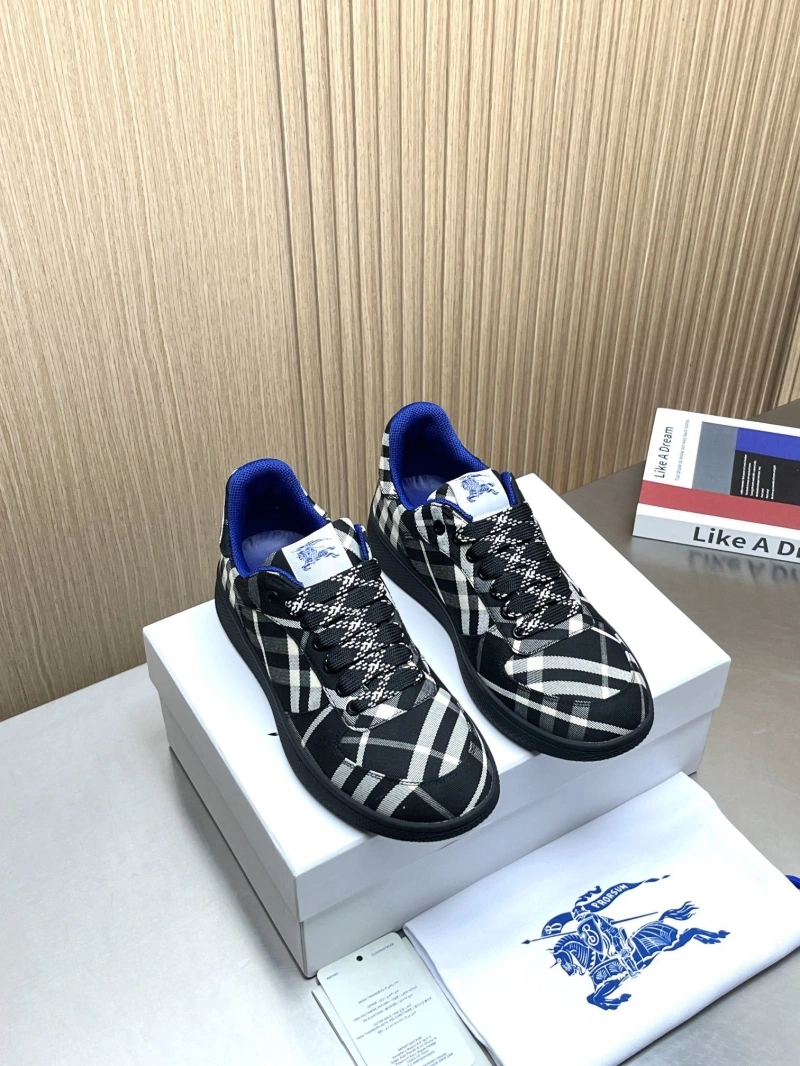NewStyle Bxrbxrry Sneakers 115048