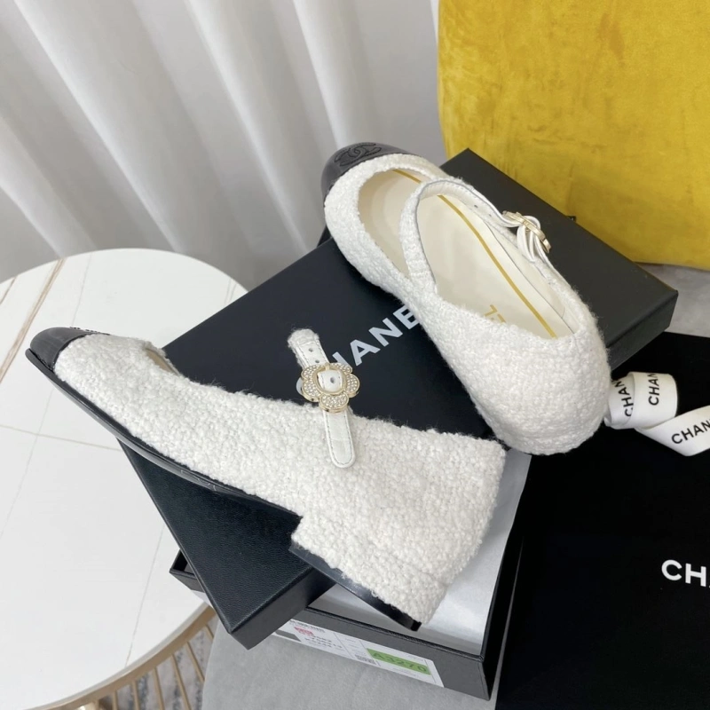 Timeless Chxnxl Flat Shoes 124739